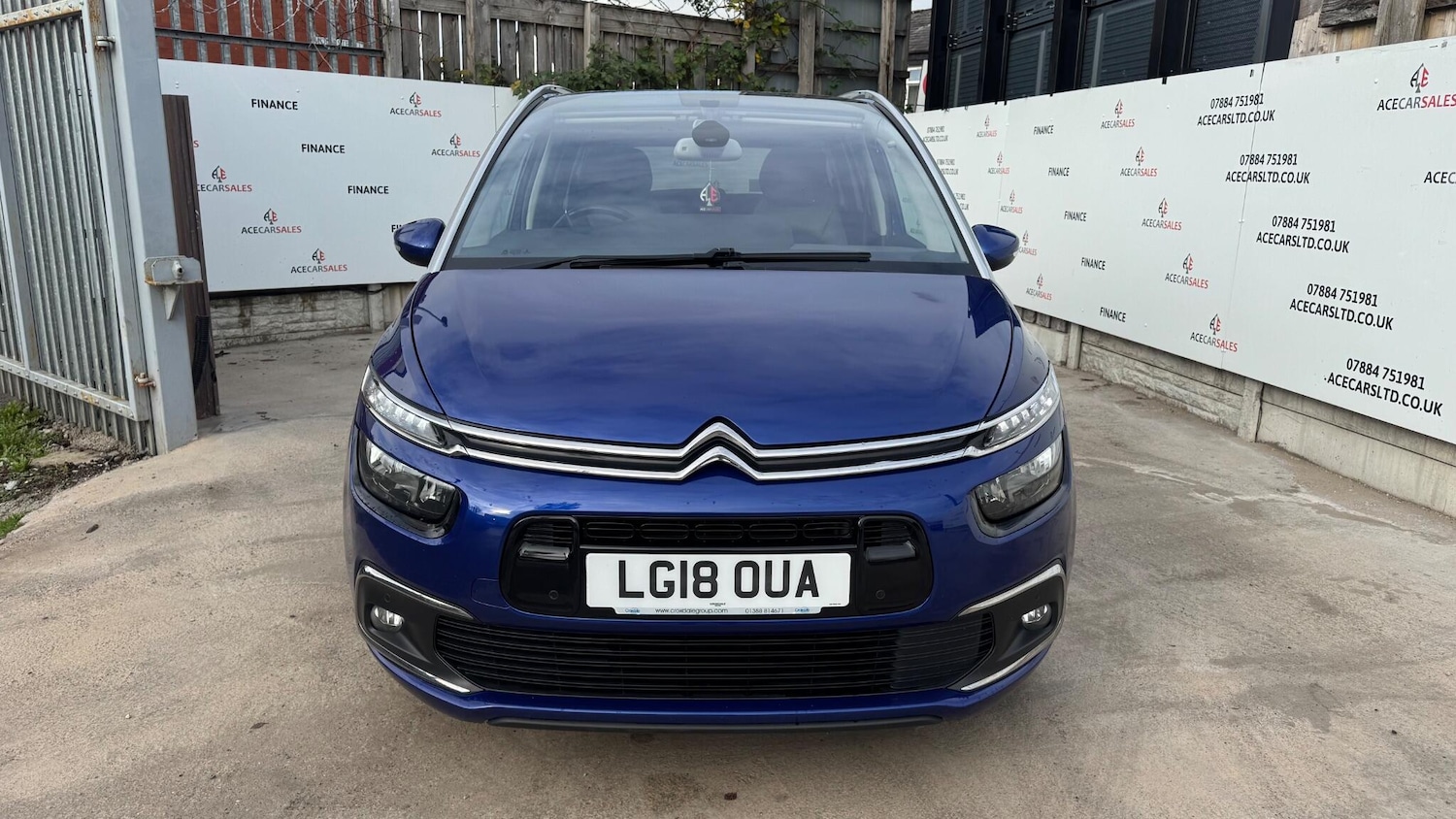 Used Citroen C4 Grand Picasso 2018 for sale - 76498671: Photo 3