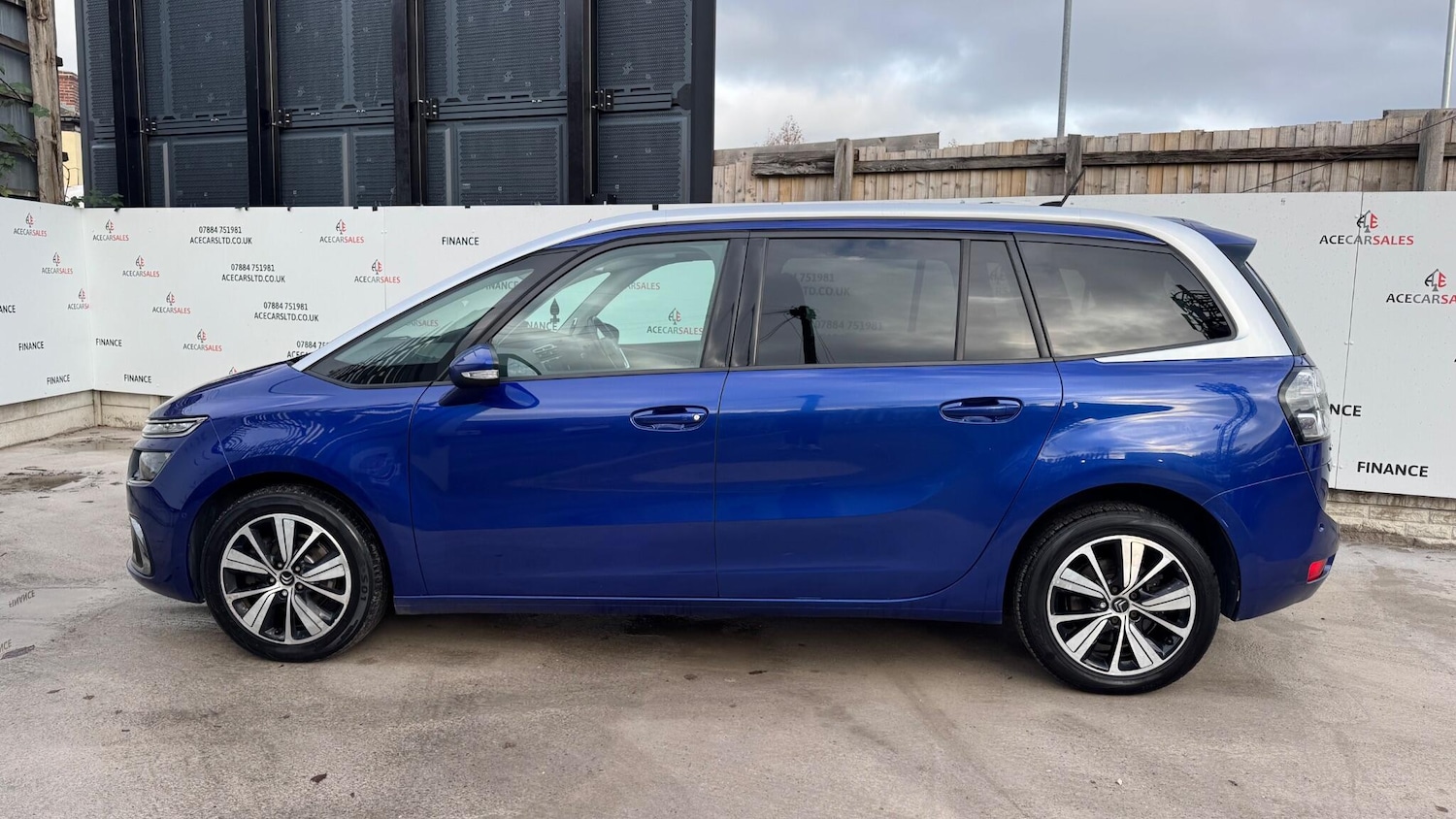 Used Citroen C4 Grand Picasso 2018 for sale - 76498671: Photo 5