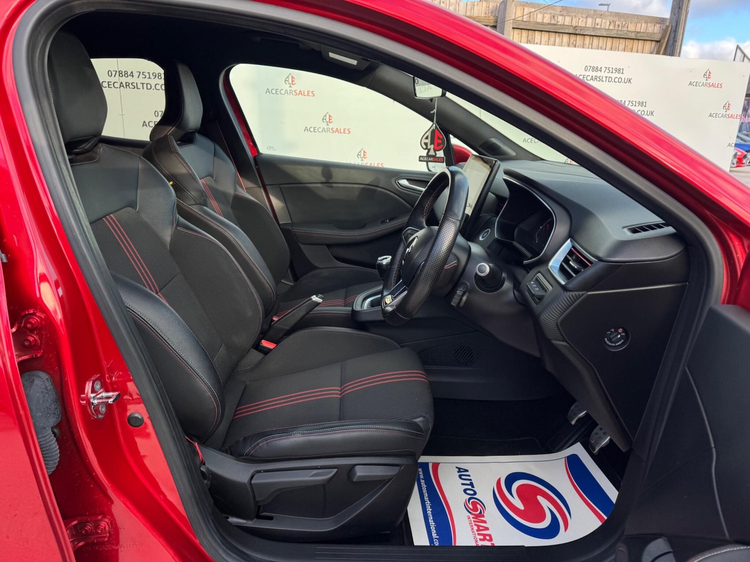 Used Renault Clio 2020 for sale - 77057640: Photo 11