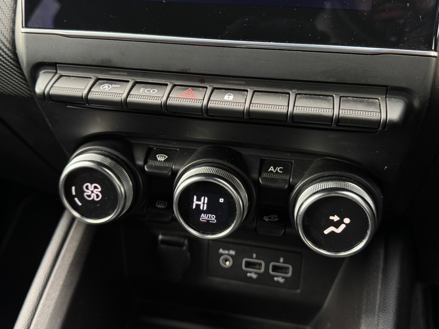 Used Renault Clio 2020 for sale - 77057640: Photo 25