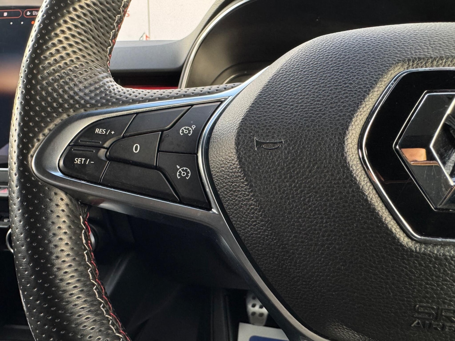 Used Renault Clio 2020 for sale - 77057640: Photo 29