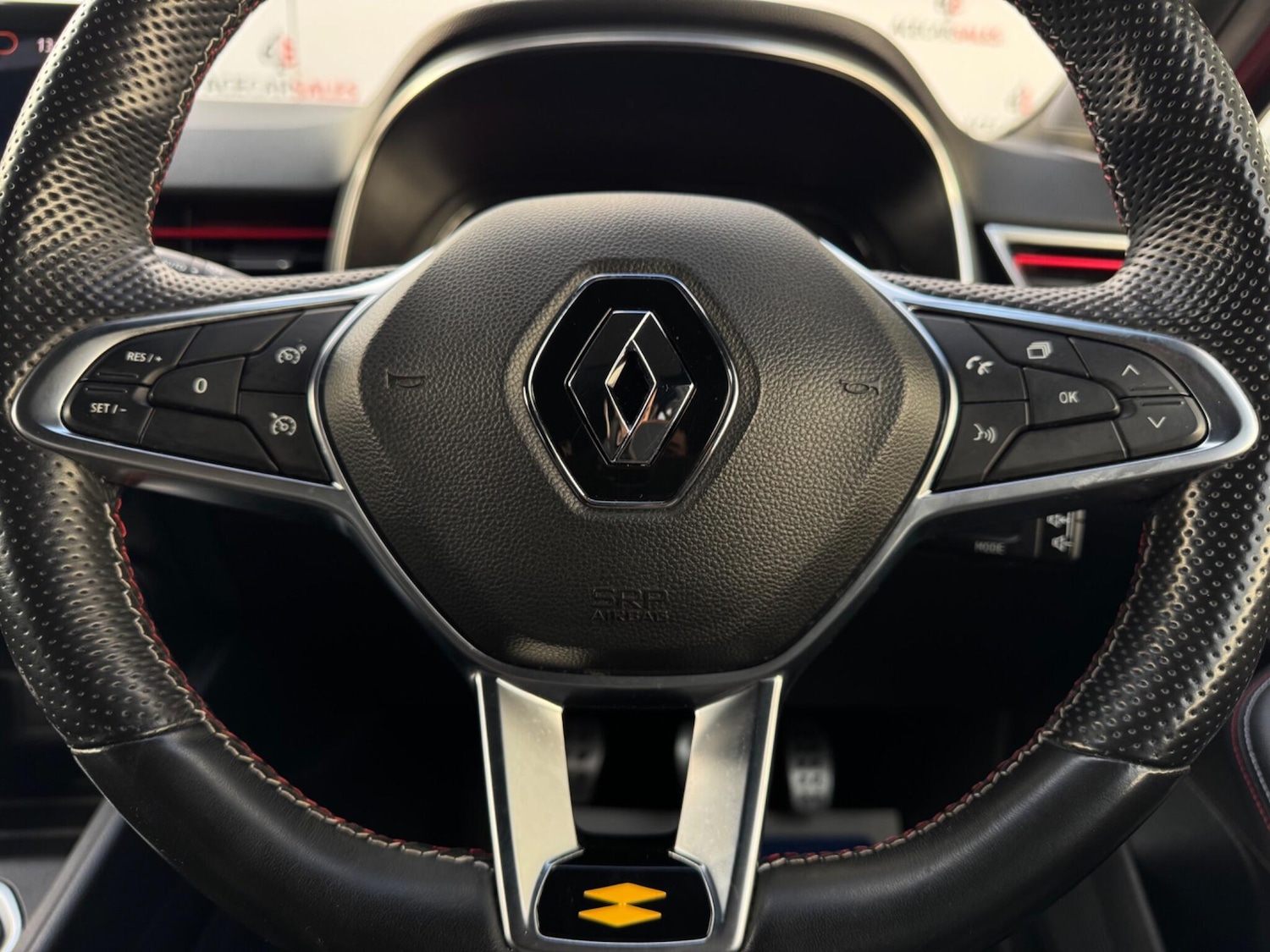 Used Renault Clio 2020 for sale - 77057640: Photo 30