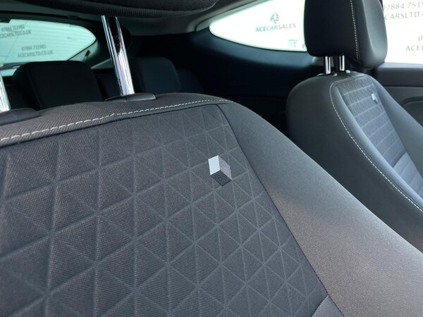 Used Renault Megane 2016 for sale - 71807437: Photo 44