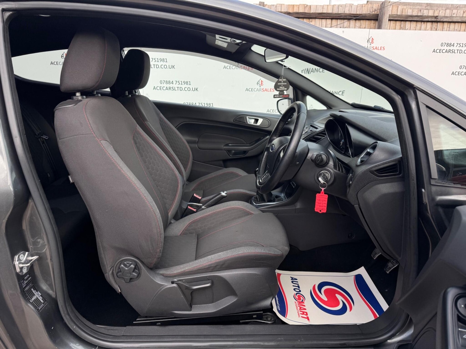 Used Ford Fiesta 2017 for sale - 76371684: Photo 11