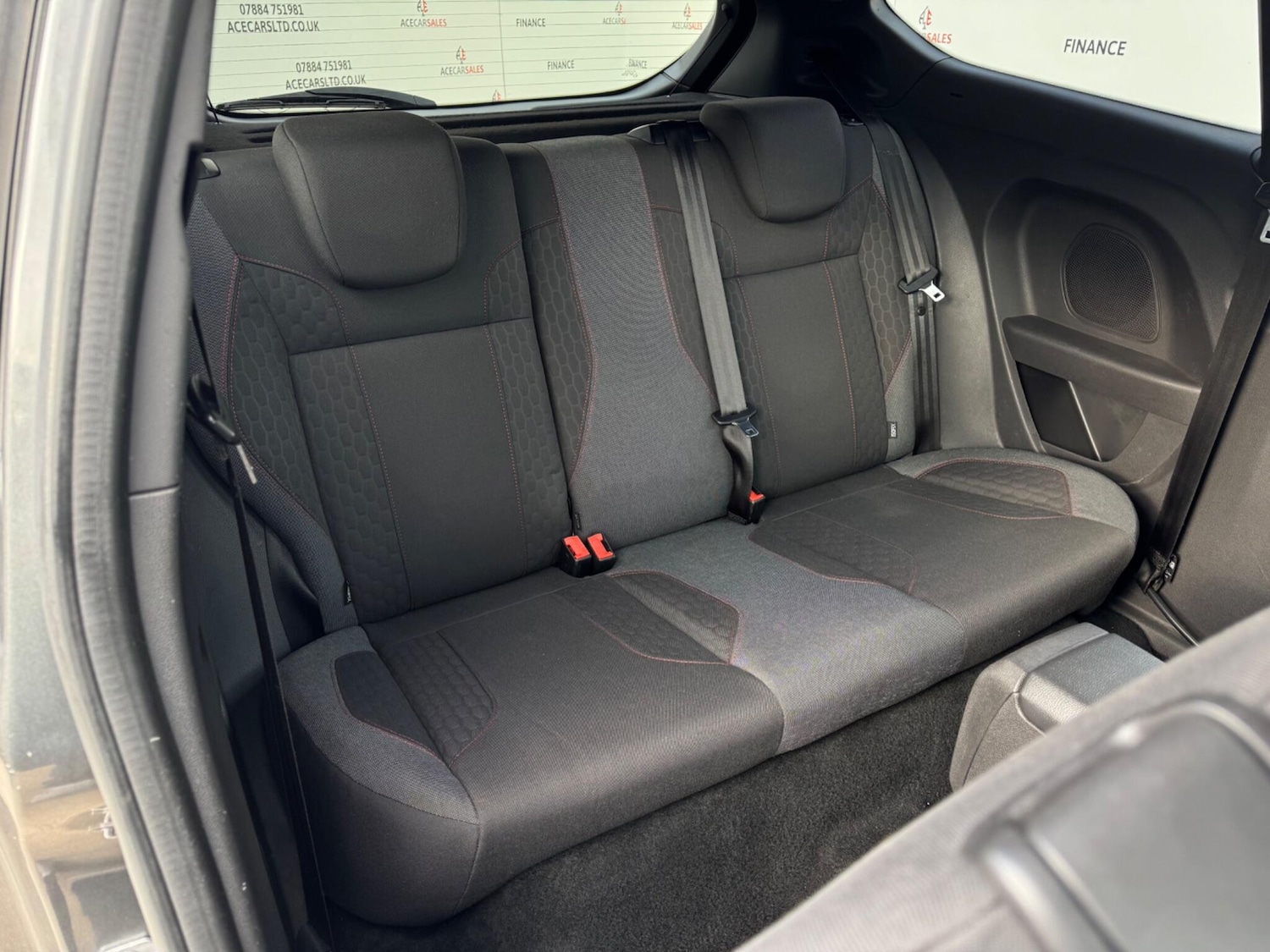 Used Ford Fiesta 2017 for sale - 76371684: Photo 13