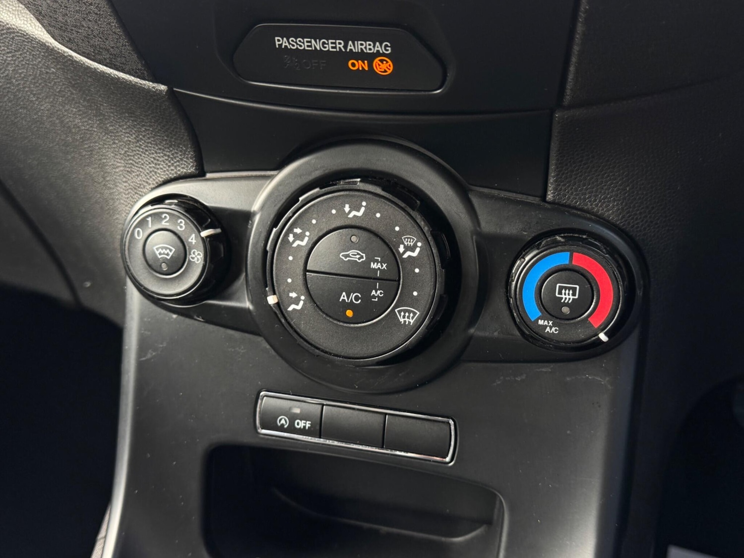 Used Ford Fiesta 2017 for sale - 76371684: Photo 20