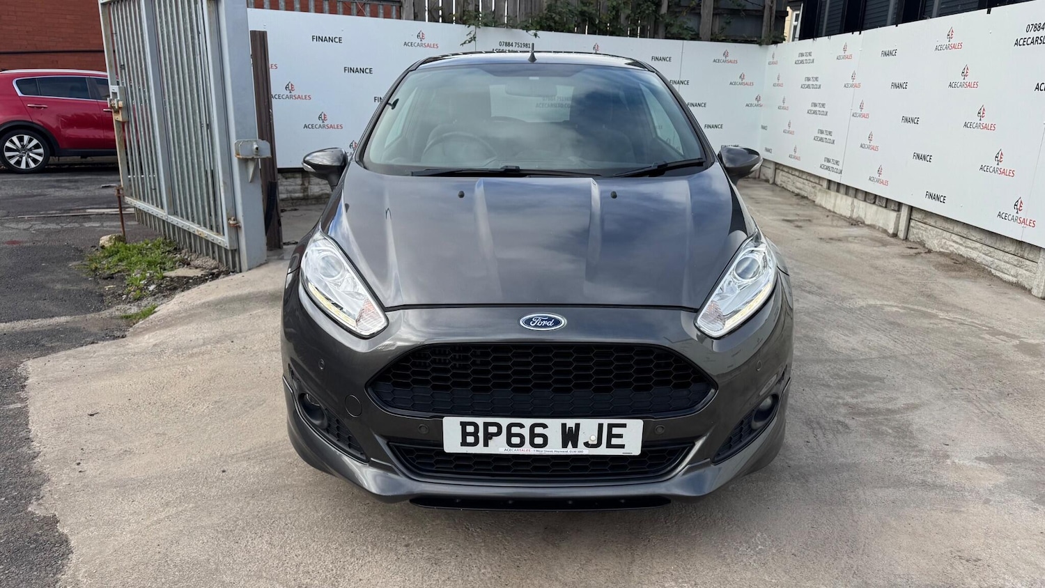 Used Ford Fiesta 2017 for sale - 76371684: Photo 3
