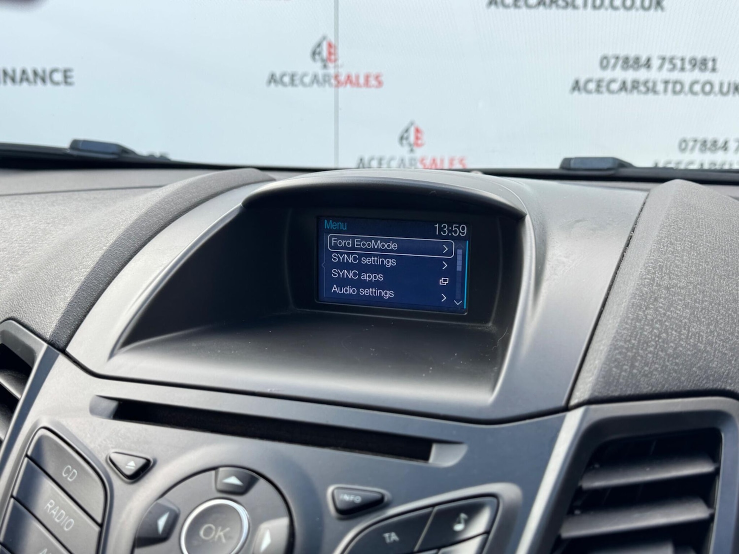 Used Ford Fiesta 2017 for sale - 76371684: Photo 33