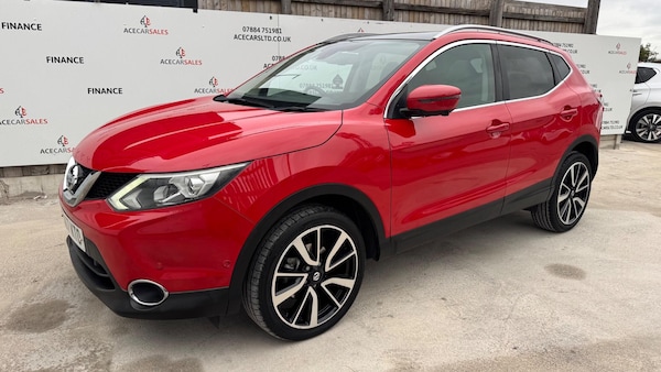 Used Nissan Qashqai 2017 for sale - 76239534: Photo 4