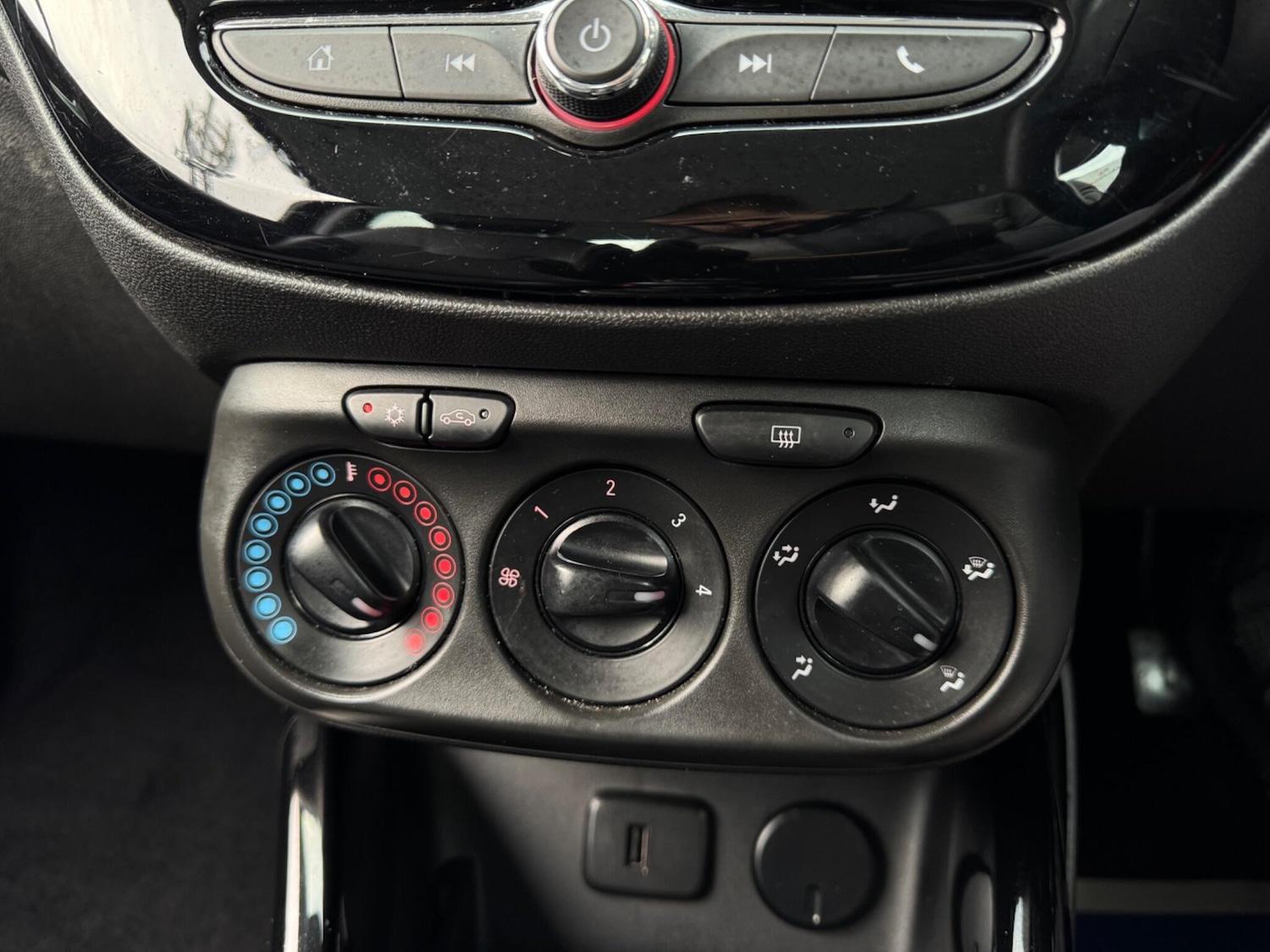 Used Vauxhall ADAM 2019 for sale - 77202775: Photo 14