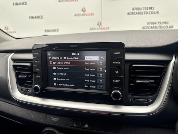 Used Kia Stonic 2017 for sale - 76284437: Photo 35
