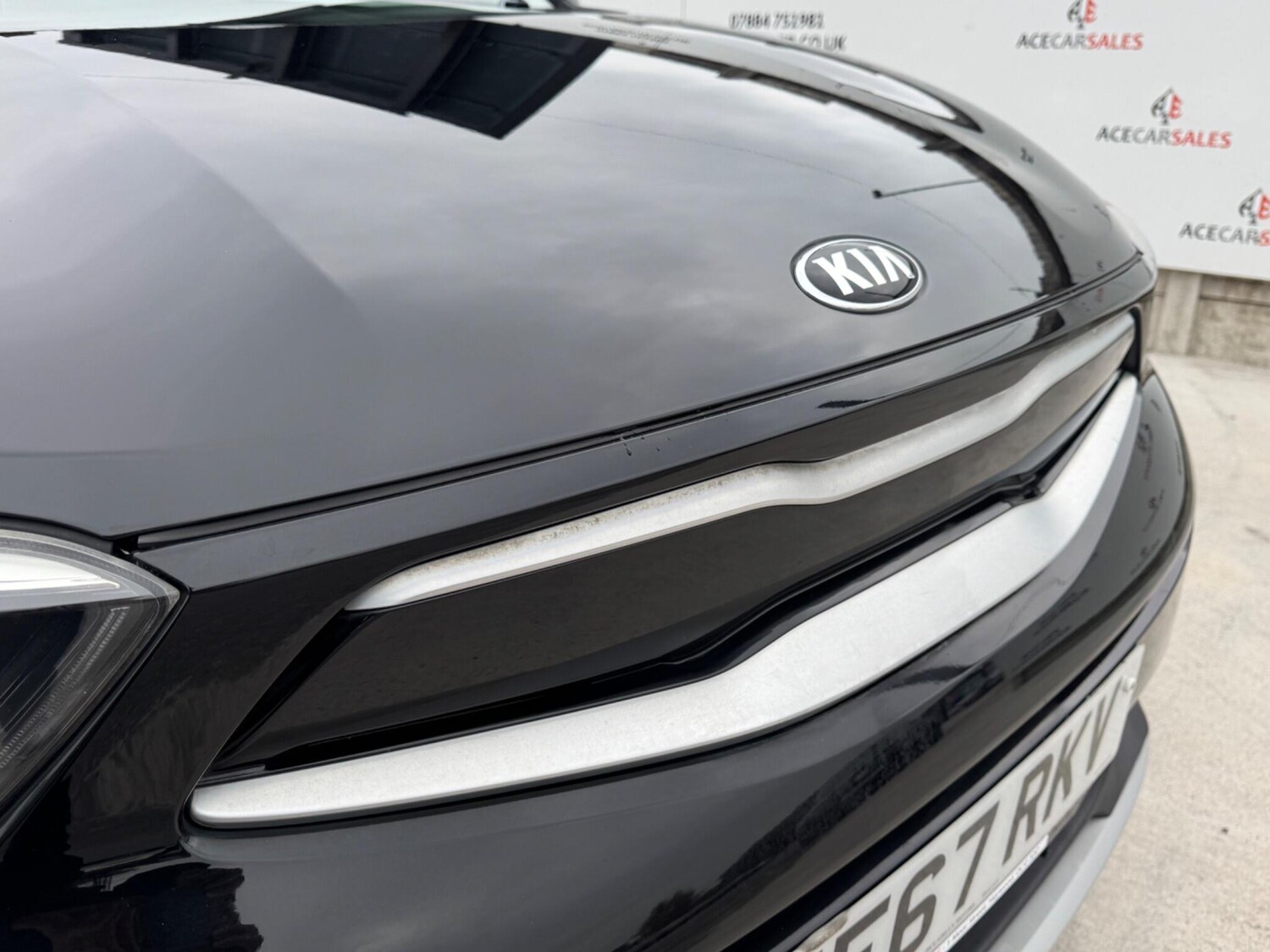 Used Kia Stonic 2017 for sale - 76284437: Photo 49