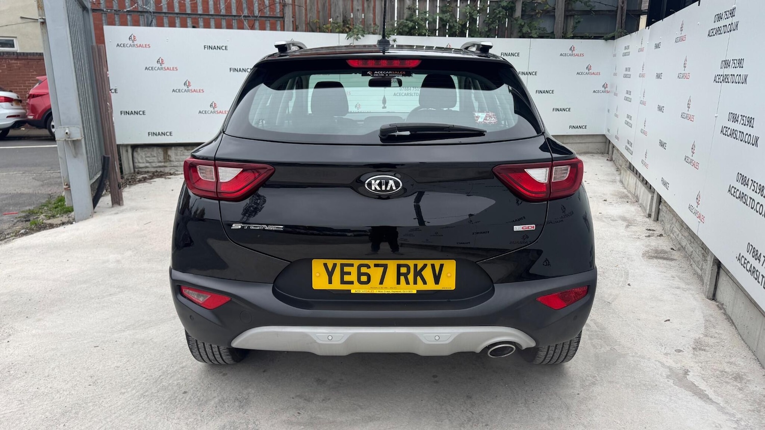 Used Kia Stonic 2017 for sale - 76284437: Photo 7