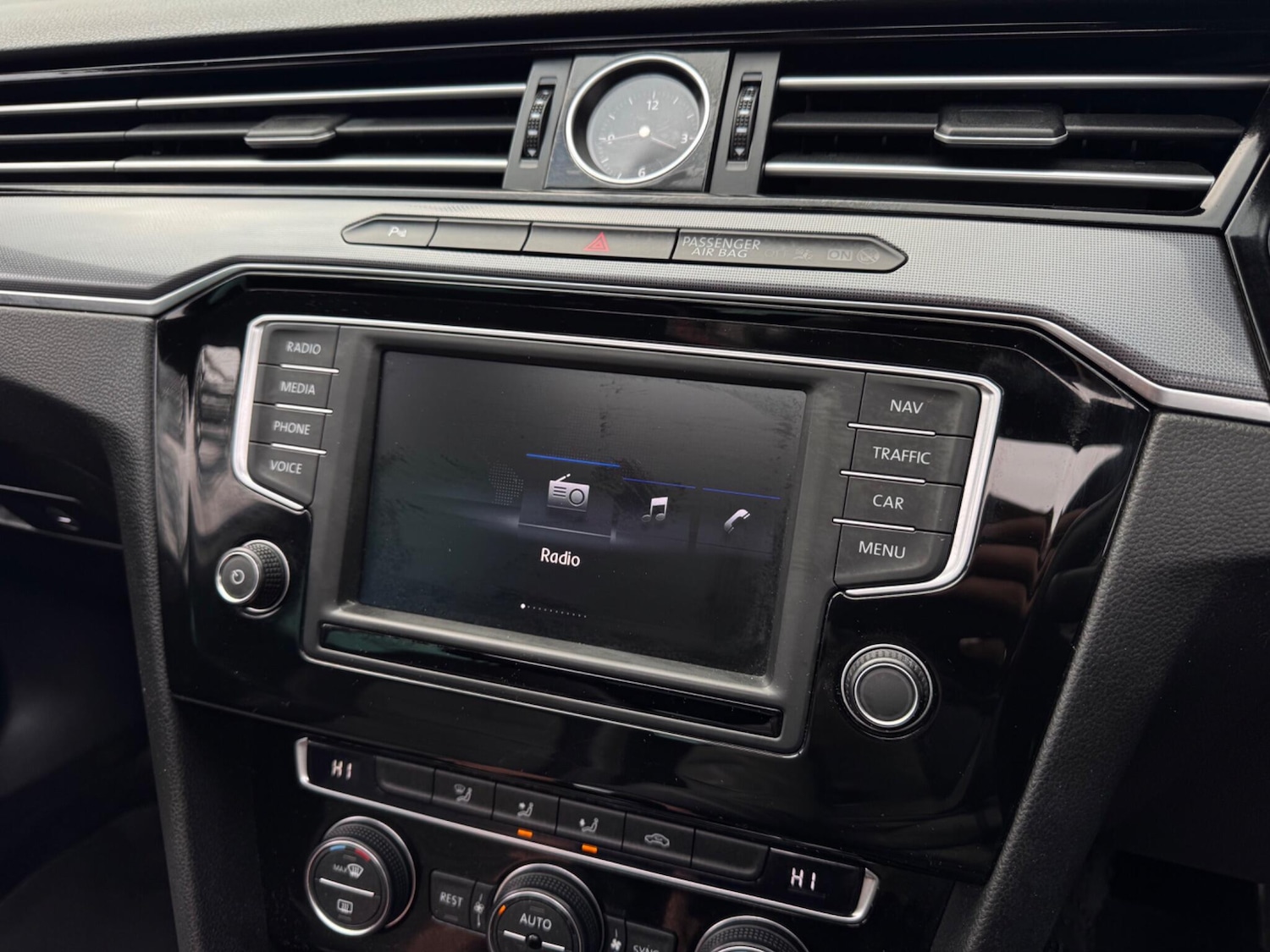 Used Volkswagen Passat for sale - 77784292: Photo 24