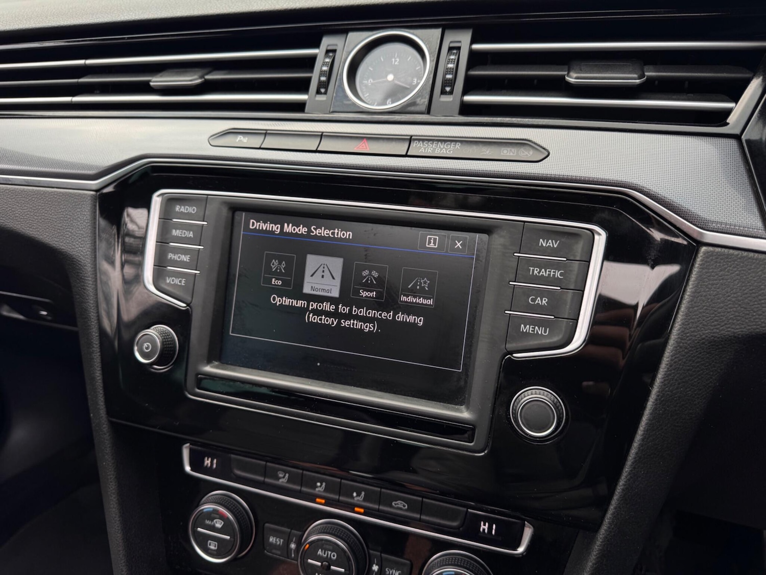 Used Volkswagen Passat for sale - 77784292: Photo 43