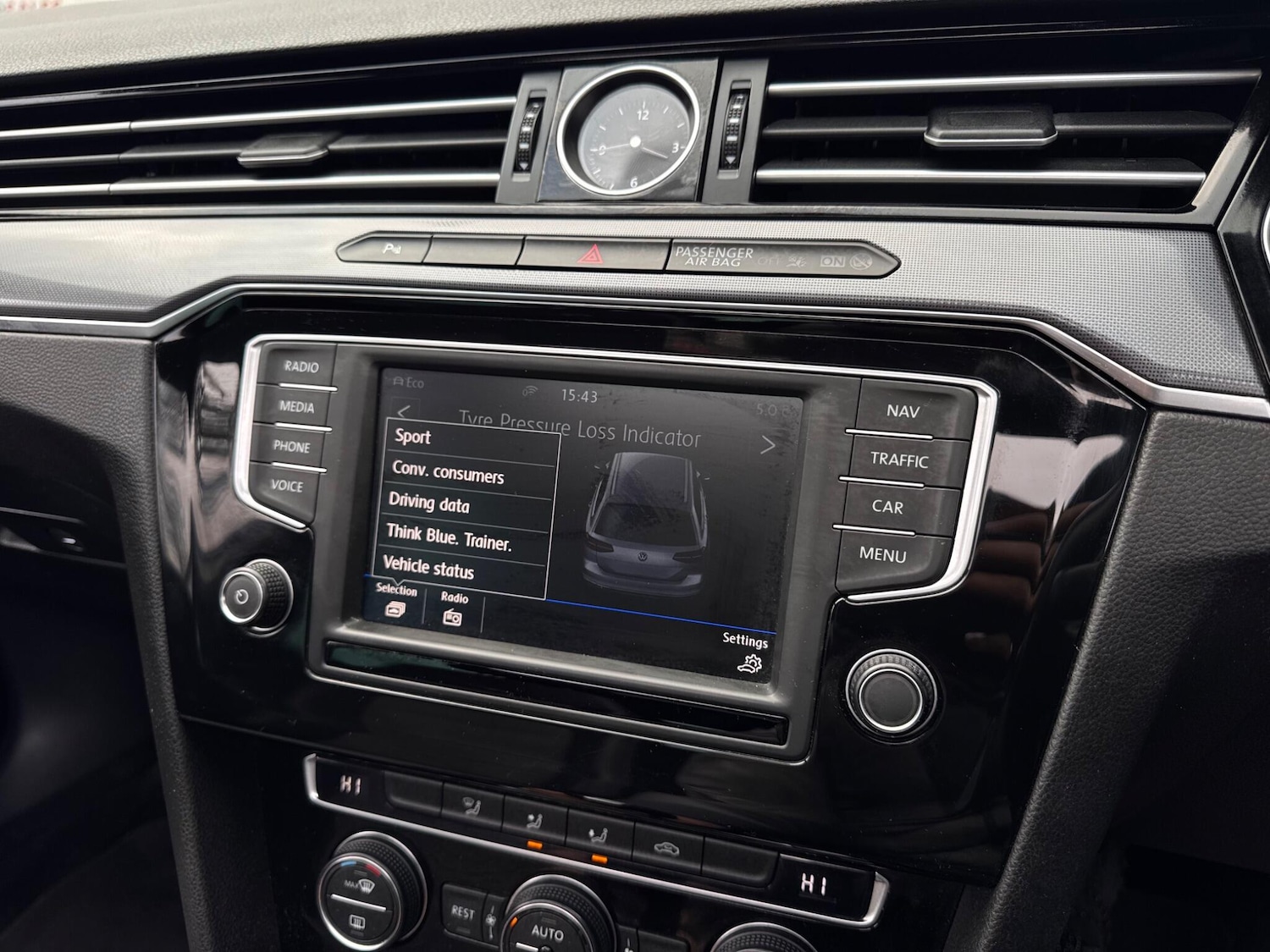 Used Volkswagen Passat for sale - 77784292: Photo 59