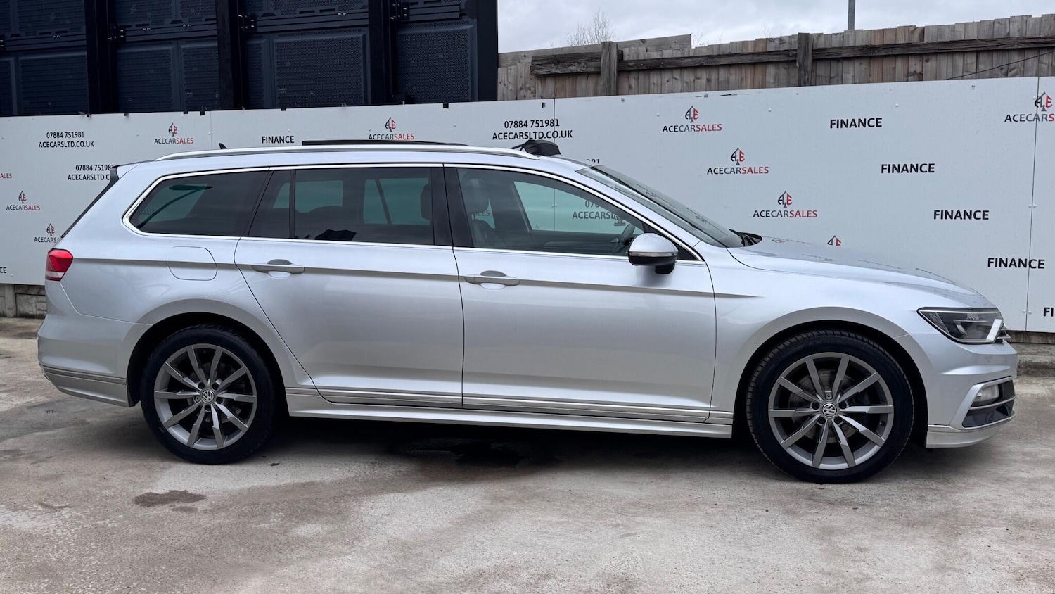 Used Volkswagen Passat for sale - 77784292: Photo 9