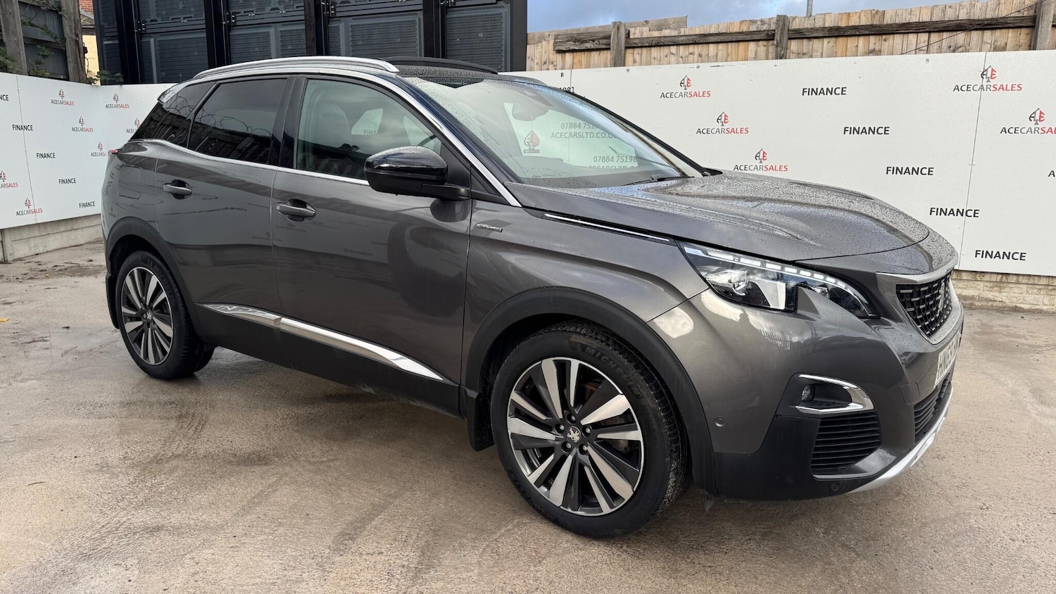 Used Peugeot 3008 2019 for sale - 76307421: Photo 2