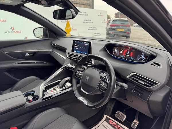 Used Peugeot 3008 2019 for sale - 76307421: Photo 2