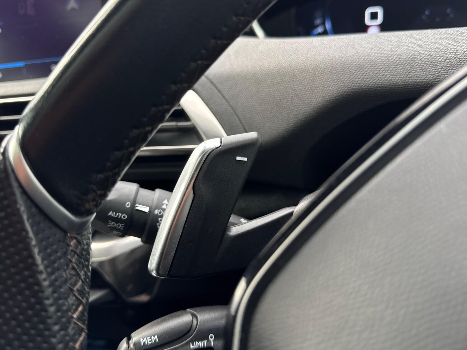 Used Peugeot 3008 2019 for sale - 76307421: Photo 33