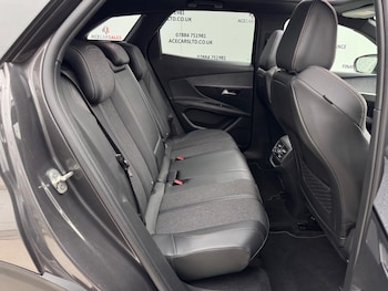 Used Peugeot 3008 2019 for sale - 76307421: Photo 4