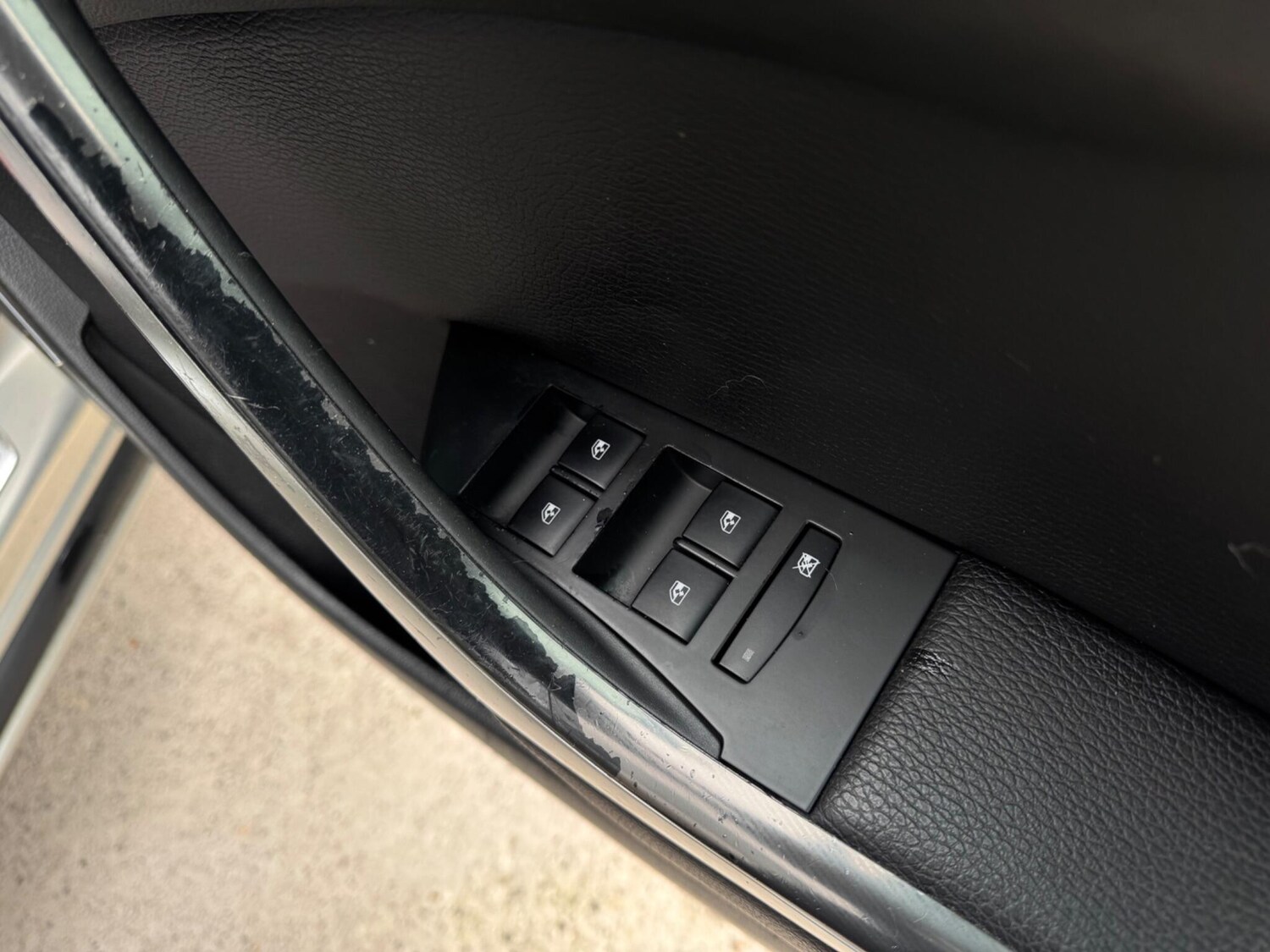 Used Vauxhall Astra 2010 for sale - 77883118: Photo 26