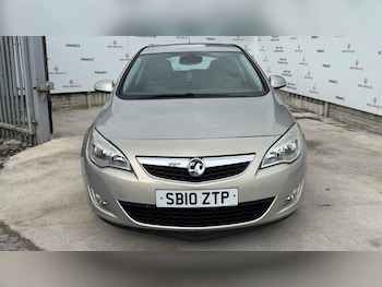 Used Vauxhall Astra 2010 for sale - 77883118: Photo