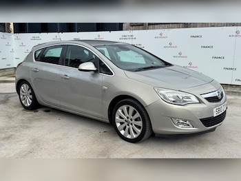 Used Vauxhall Astra 2010 for sale - 77883118: Photo