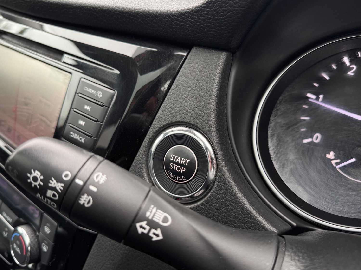 Used Nissan Qashqai for sale - 77793533: Photo 25