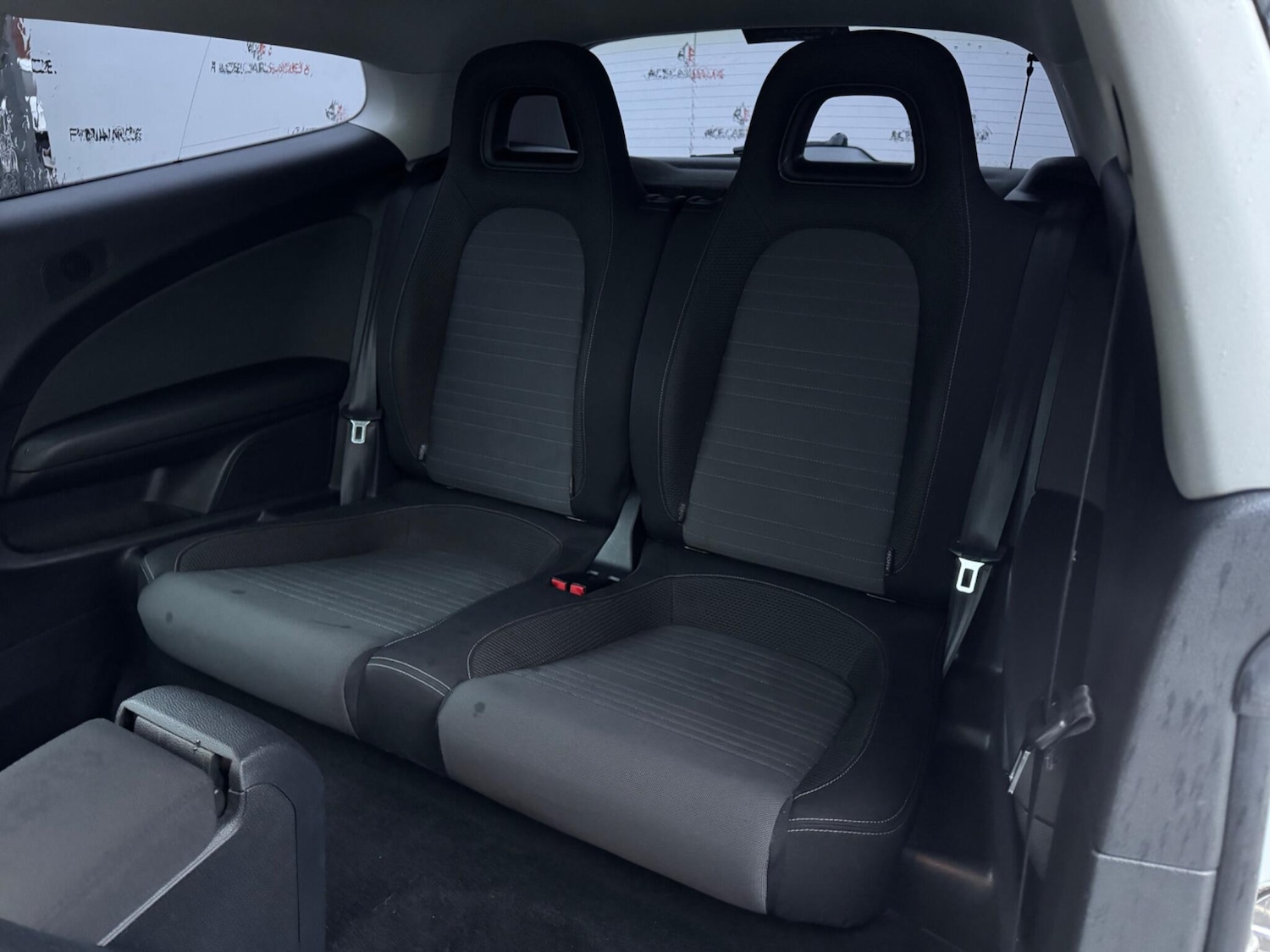 Used Volkswagen Scirocco 2009 for sale - 77175511: Photo 13