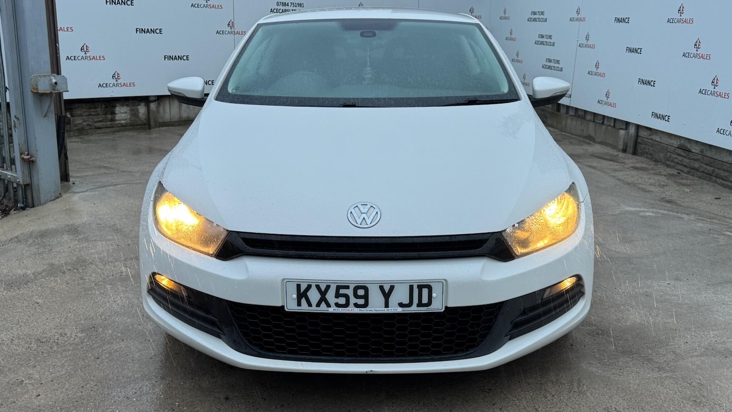Used Volkswagen Scirocco 2009 for sale - 77175511: Photo 2