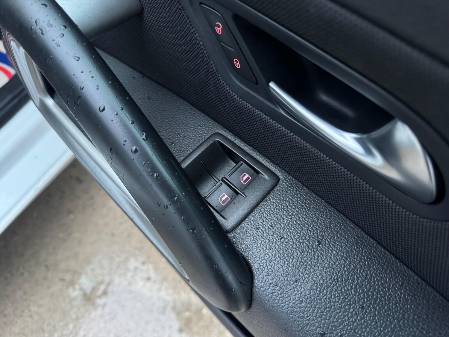 Used Volkswagen Scirocco 2009 for sale - 77175511: Photo 40