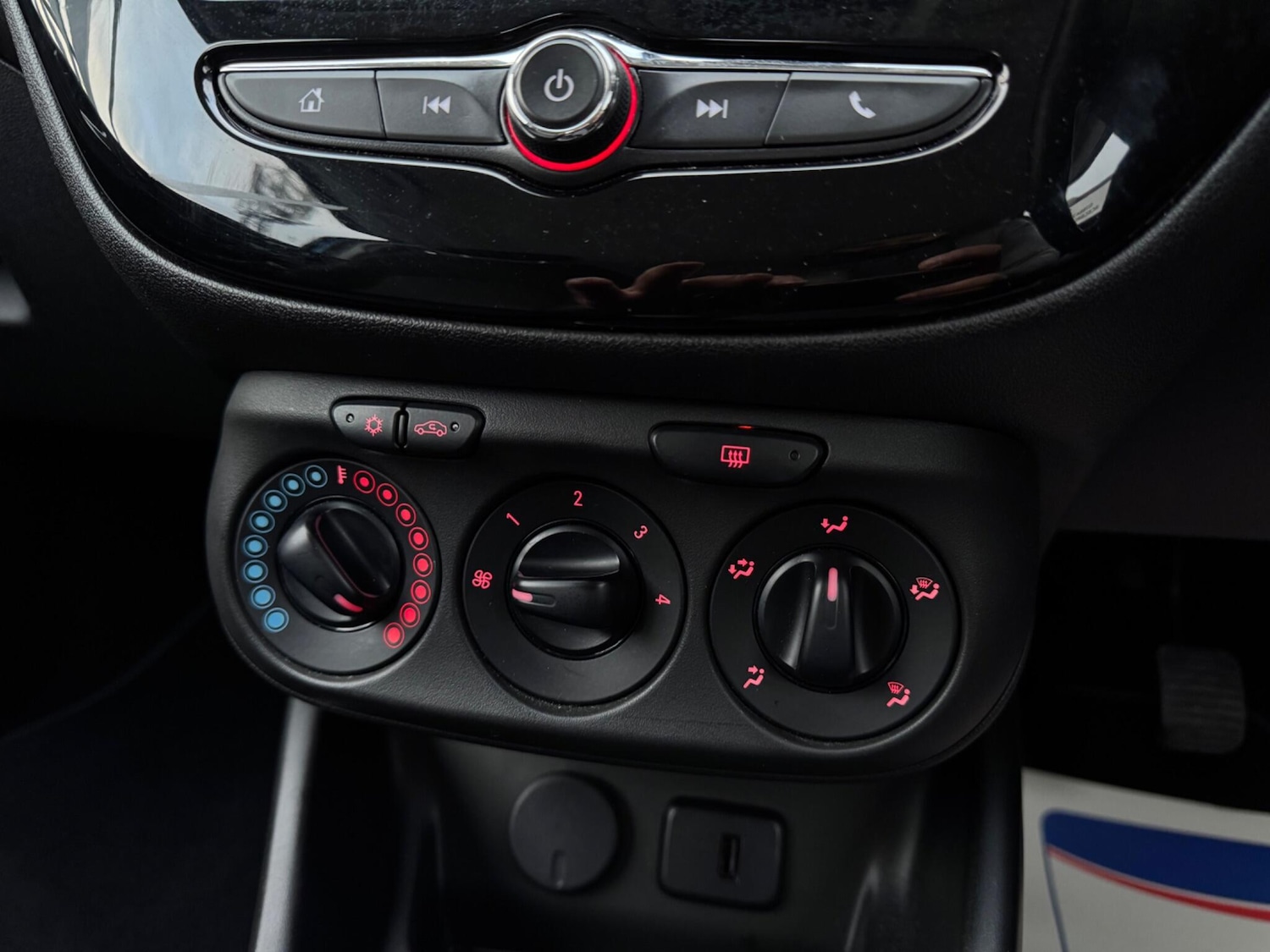 Used Vauxhall Corsa 2016 for sale - 77074002: Photo 23