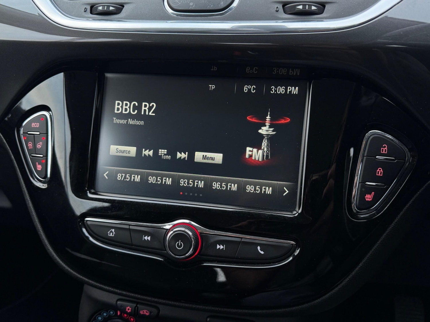 Used Vauxhall Corsa 2016 for sale - 77074002: Photo 32