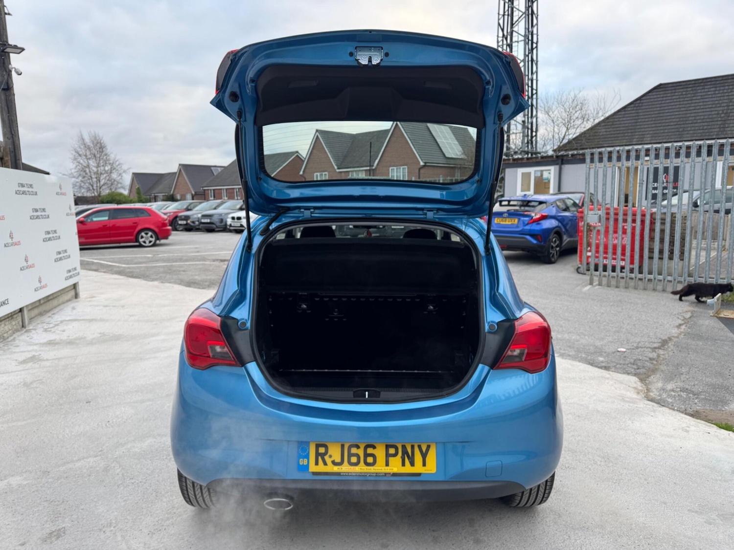 Used Vauxhall Corsa 2016 for sale - 77074002: Photo 52