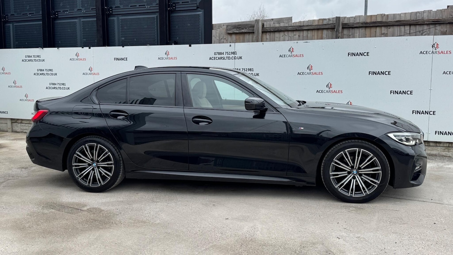 Used BMW 3 Series 2019 for sale - 78100789: Photo 9