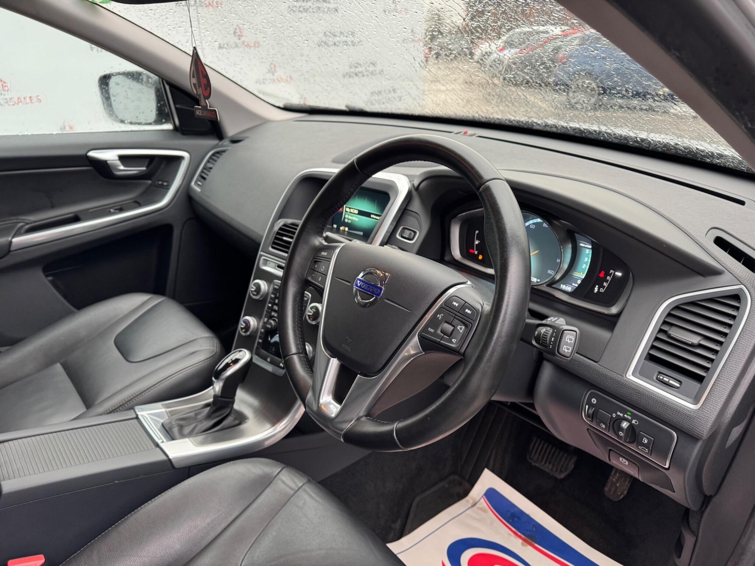 Used Volvo XC60 2016 for sale - 77469280: Photo 10