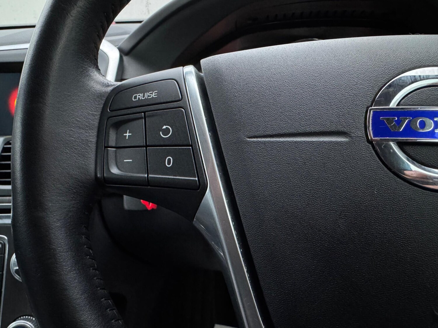 Used Volvo XC60 2016 for sale - 77469280: Photo 29