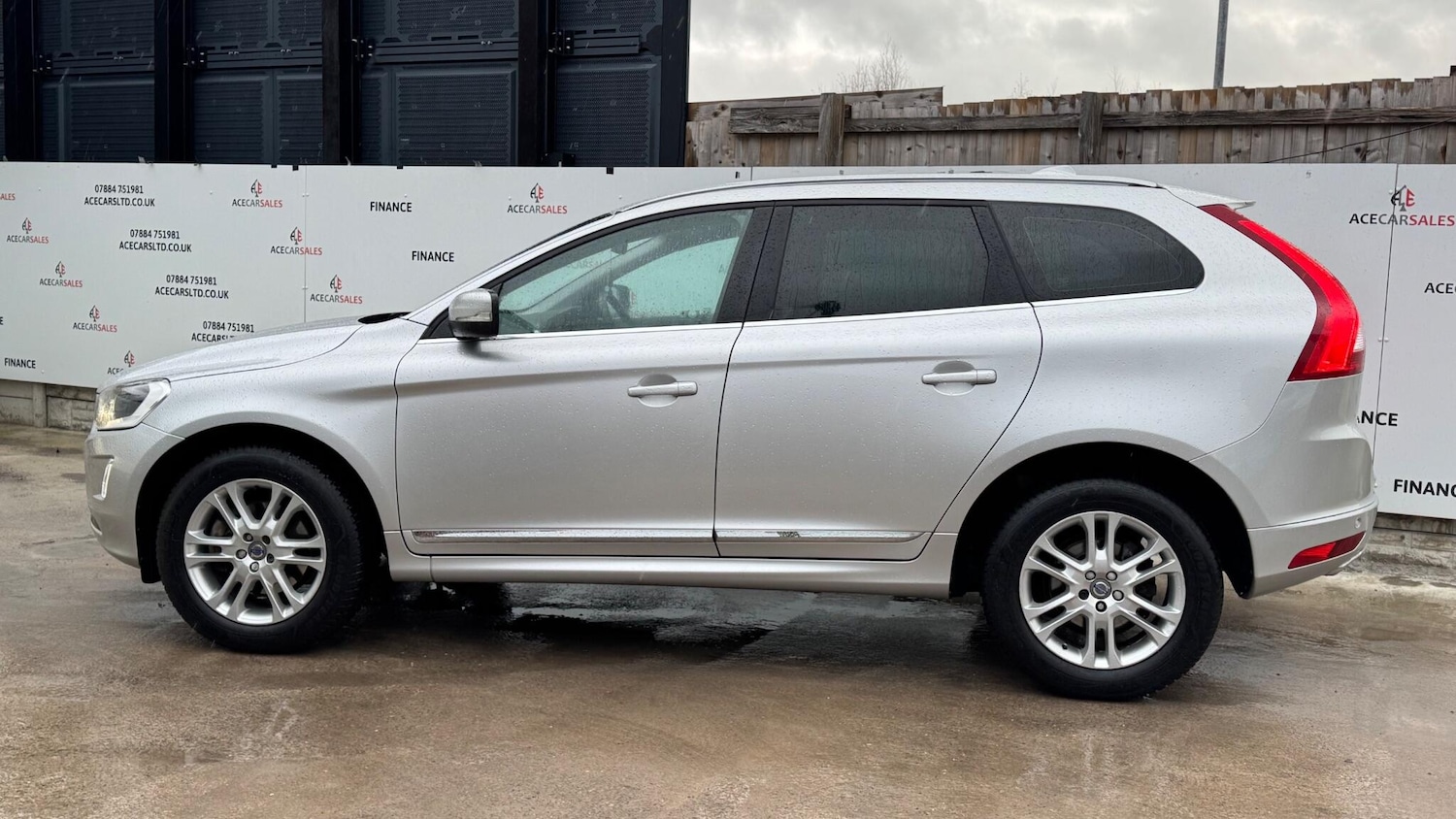 Used Volvo XC60 2016 for sale - 77469280: Photo 5