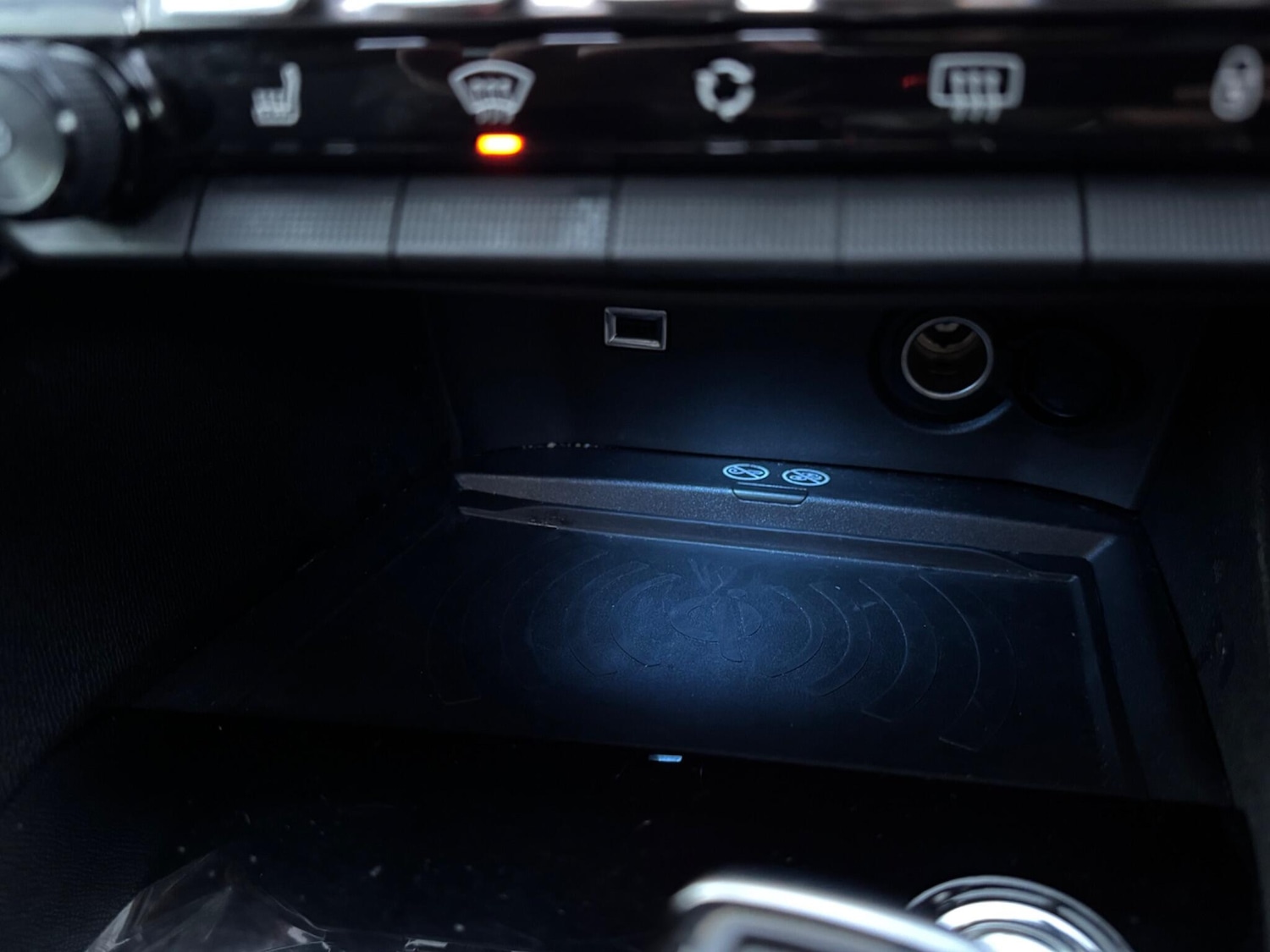 Used Peugeot 3008 2019 for sale - 76926061: Photo 28