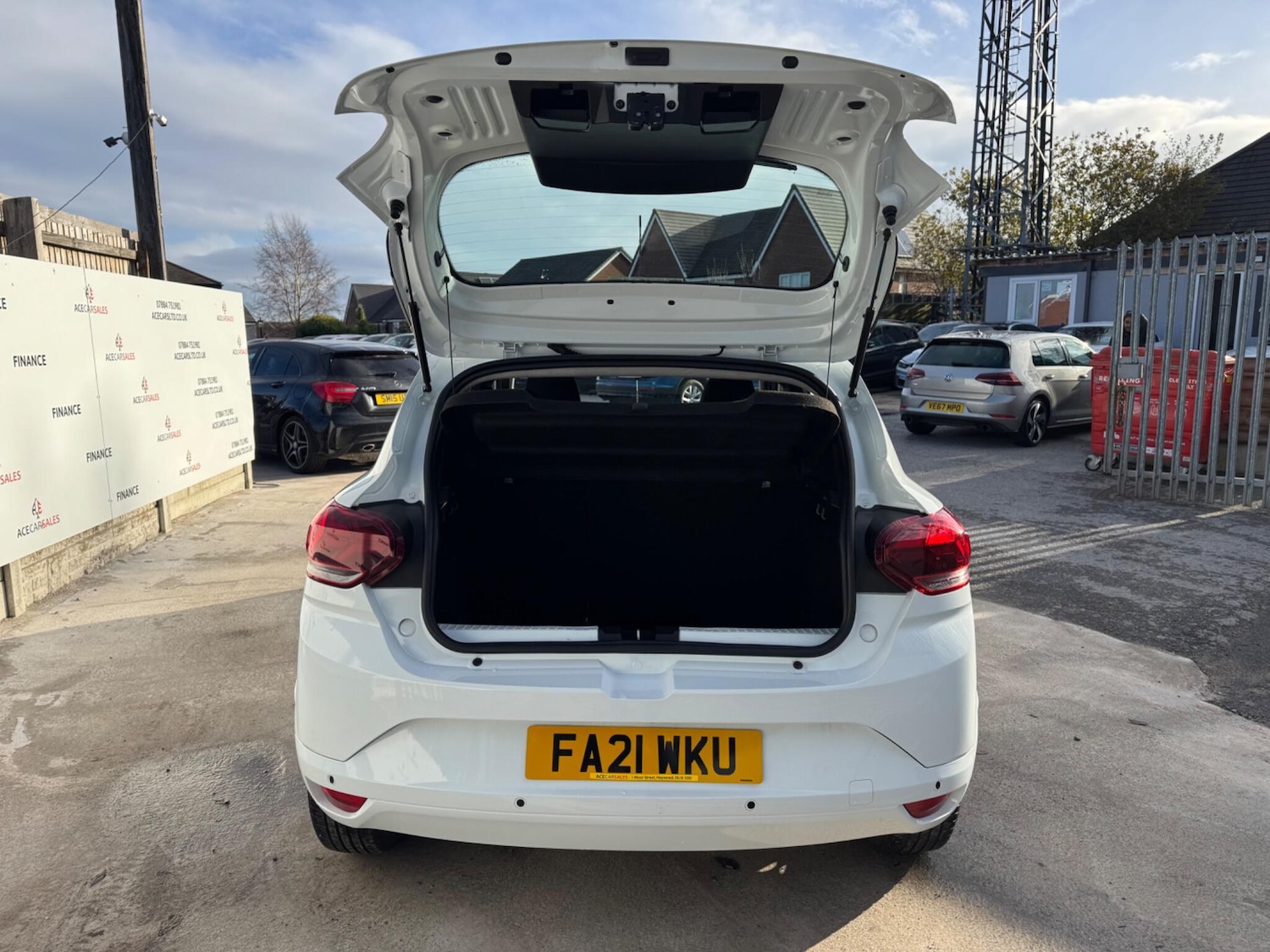 Used Dacia Sandero 2021 for sale - 76634094: Photo 52