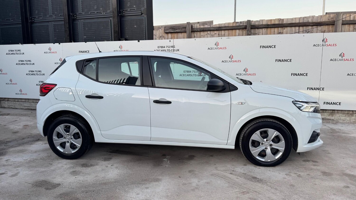 Used Dacia Sandero 2021 for sale - 76634094: Photo 9