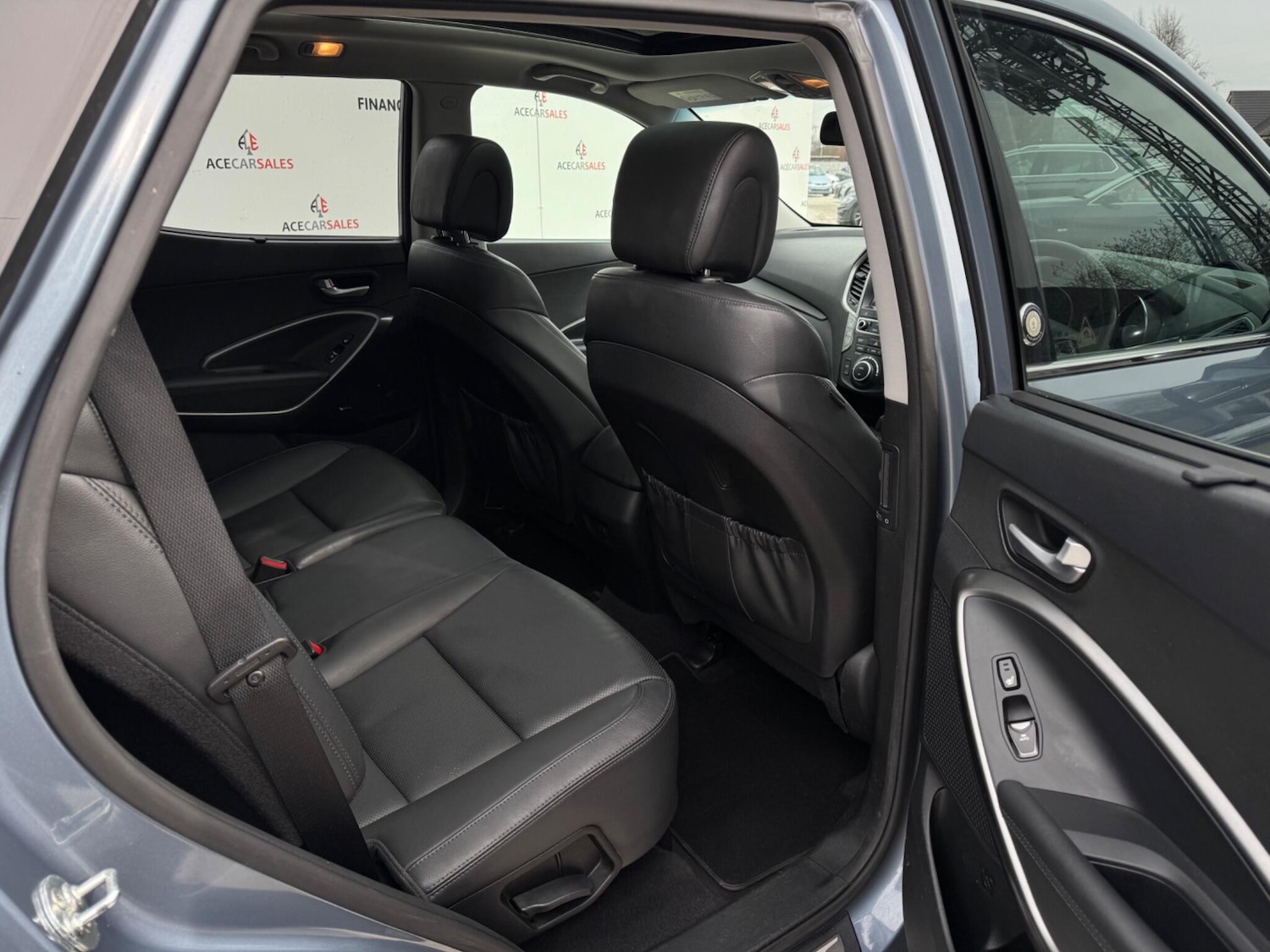 Used Hyundai Santa Fe 2018 for sale - 77993060: Photo 13