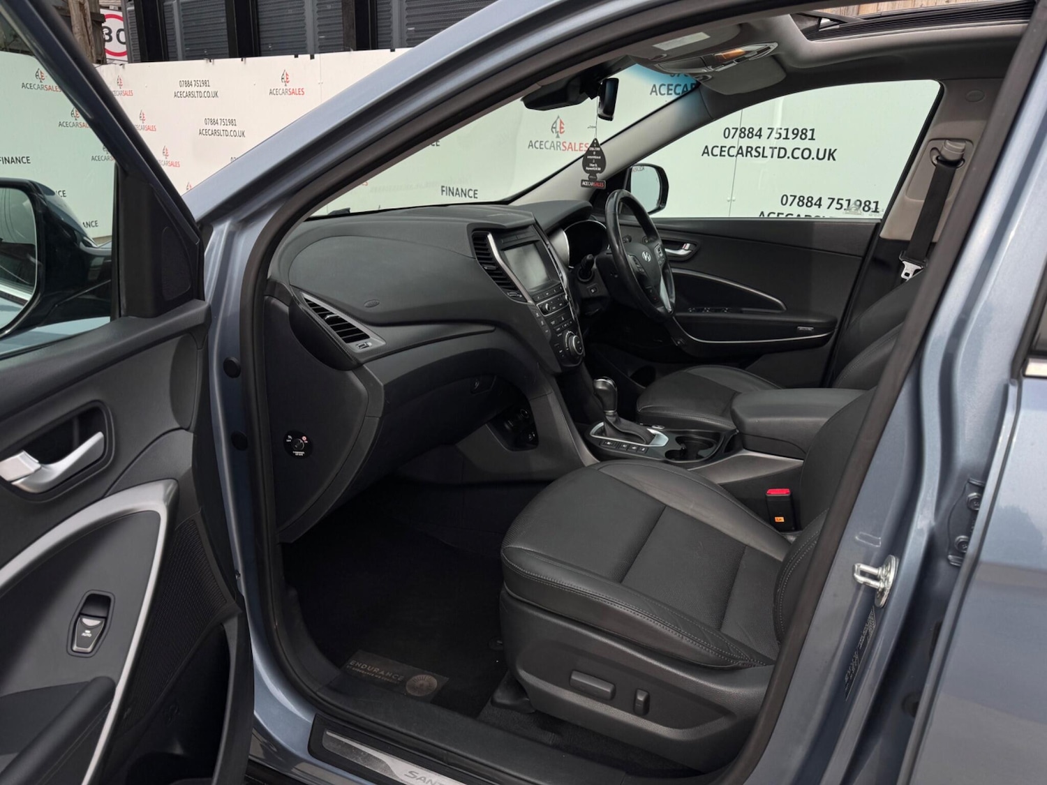 Used Hyundai Santa Fe 2018 for sale - 77993060: Photo 19