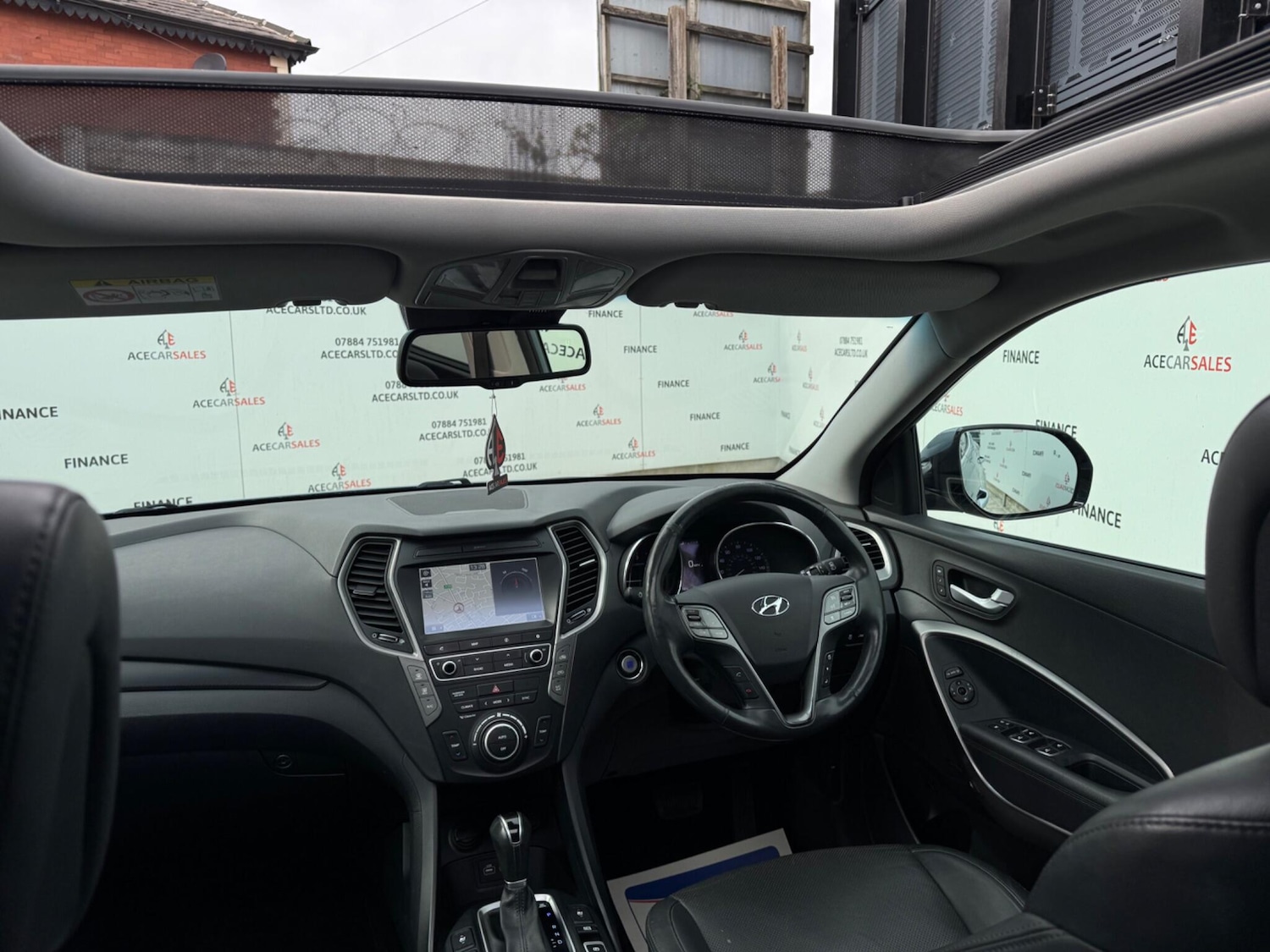 Used Hyundai Santa Fe 2018 for sale - 77993060: Photo 22