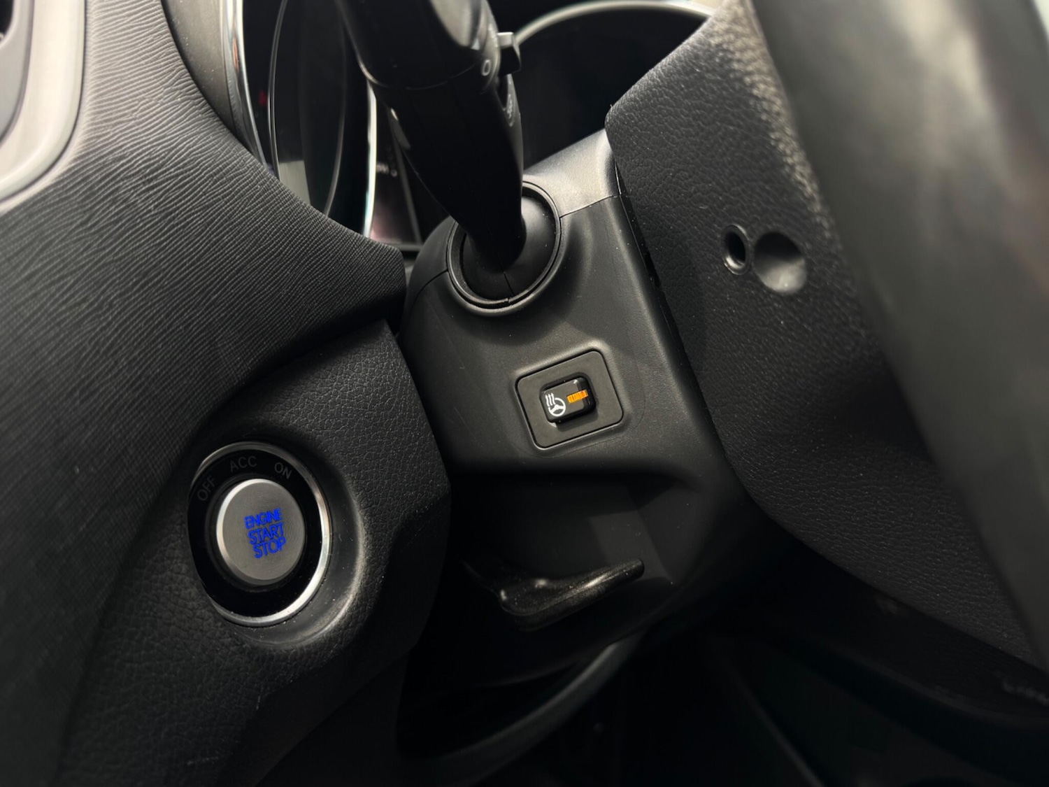 Used Hyundai Santa Fe 2018 for sale - 77993060: Photo 33