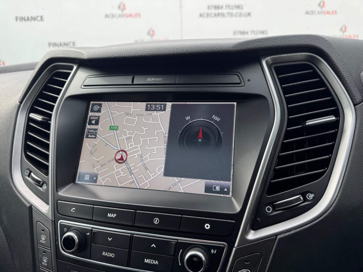 Used Hyundai Santa Fe 2018 for sale - 77993060: Photo 40