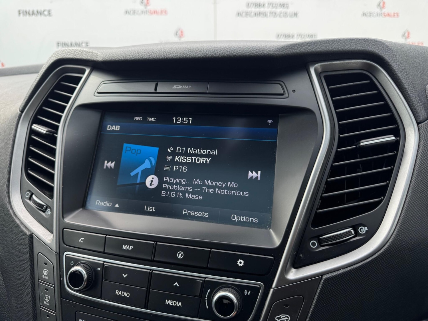 Used Hyundai Santa Fe 2018 for sale - 77993060: Photo 45