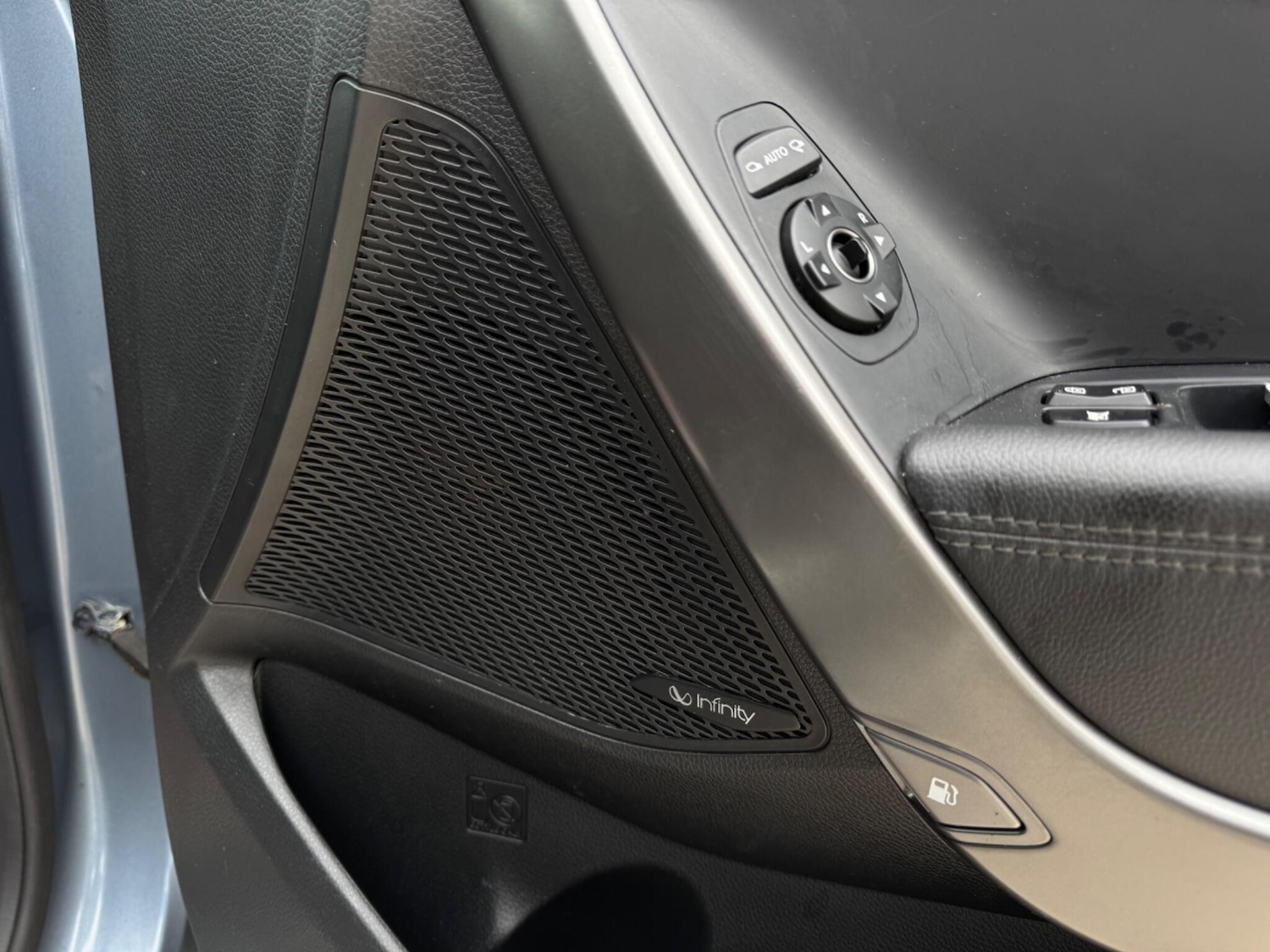 Used Hyundai Santa Fe 2018 for sale - 77993060: Photo 59