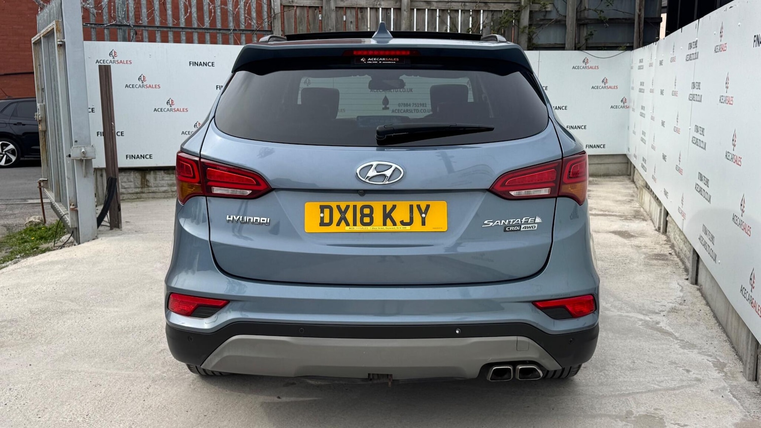 Used Hyundai Santa Fe 2018 for sale - 77993060: Photo 7